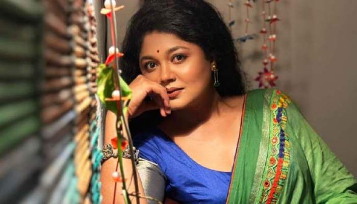 স্ক্রিপ্ট জেনে তারপরই সিদ্ধান্ত— ‘ট্রাইব্যুনাল’ প্রসঙ্গে মৌসুমী হামিদ